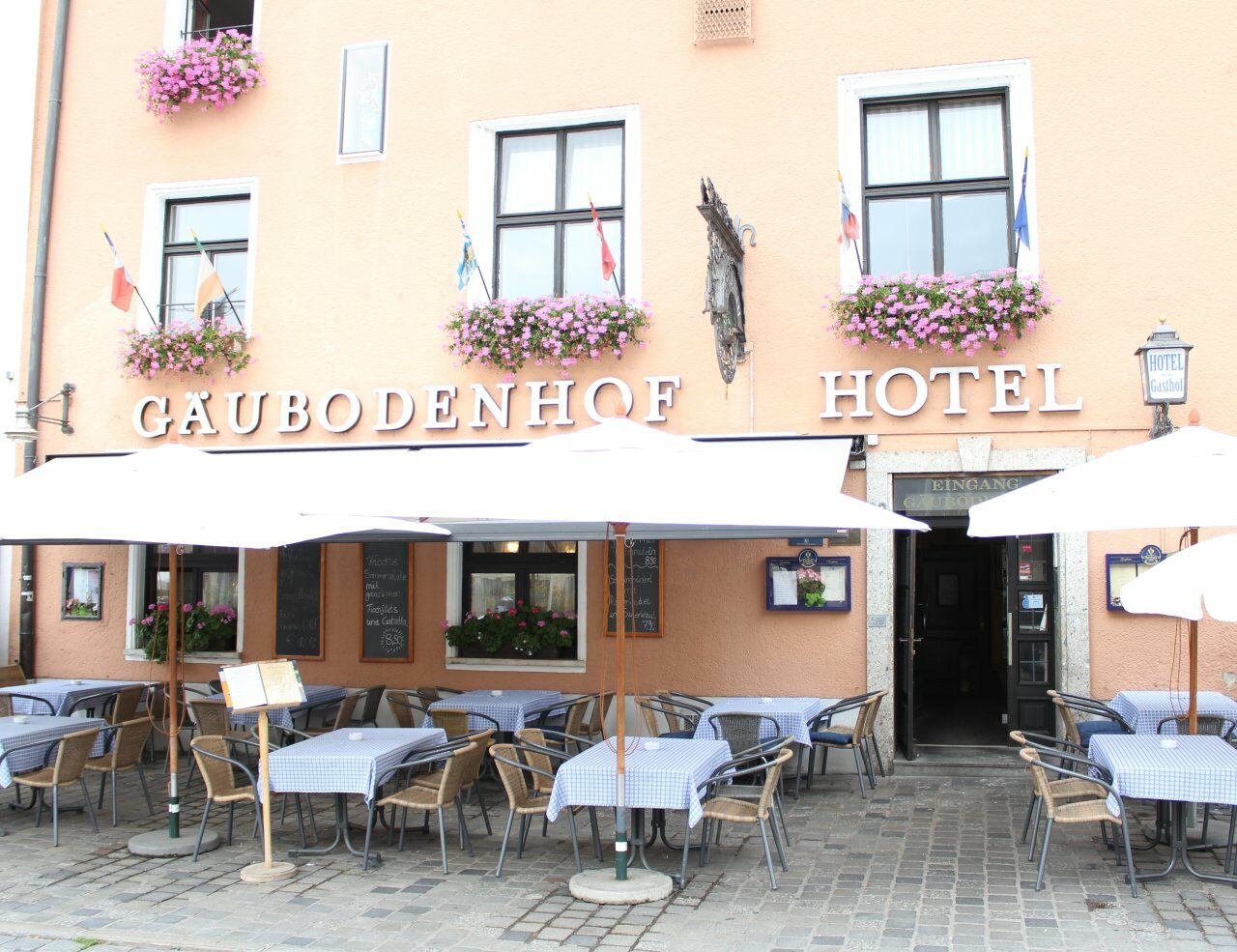 Hotel Gaeubodenhof Straubing Exterior foto